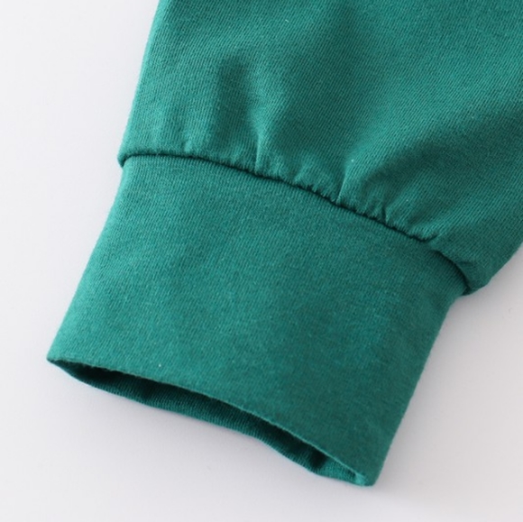 Kid Holiday Sweatshirt NWT Green Christmas Trees Boy or Girl - Picture 4 of 5